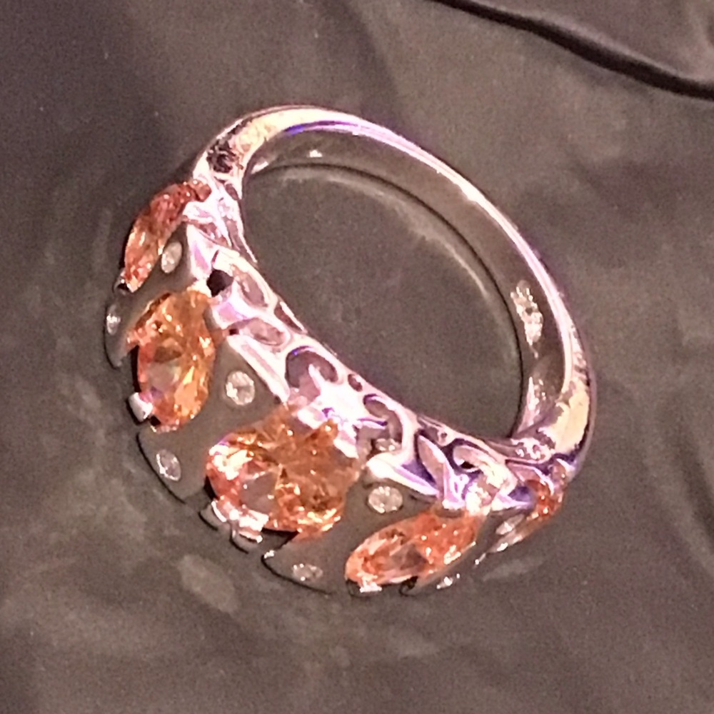 Chic Silver and Orange Gemstone Ring